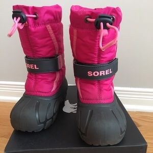 Sorel boots- hot pink